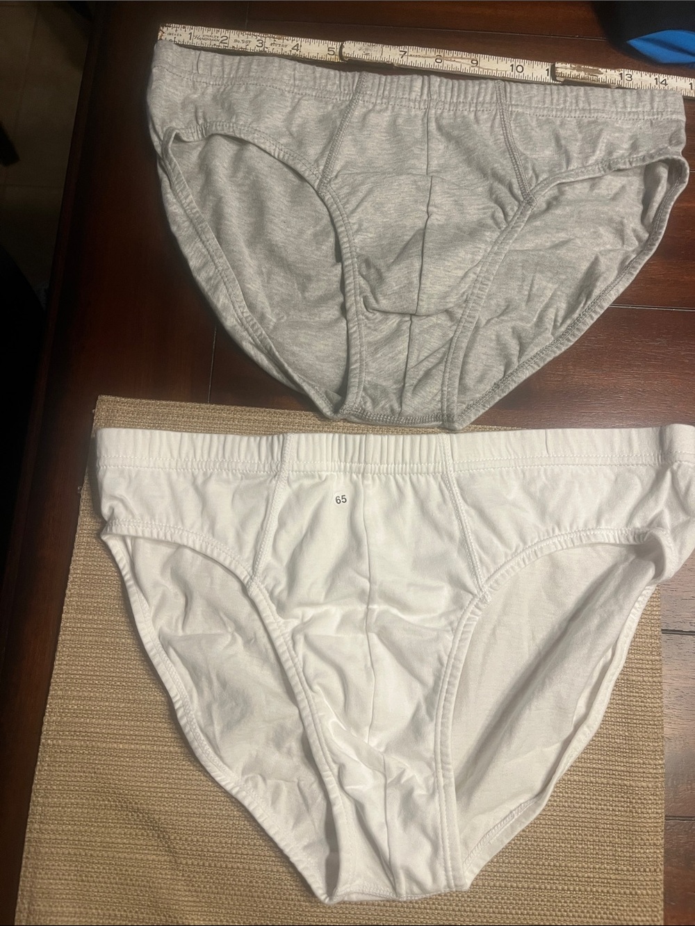 #.65. Kenneth Cole Reaction Men’s no fly pouch Briefs 🩲 2 pair underwear medium